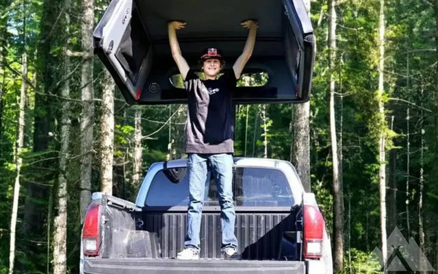 Truck Topper Flated Air Topper 5.5 foot bed — photo 3