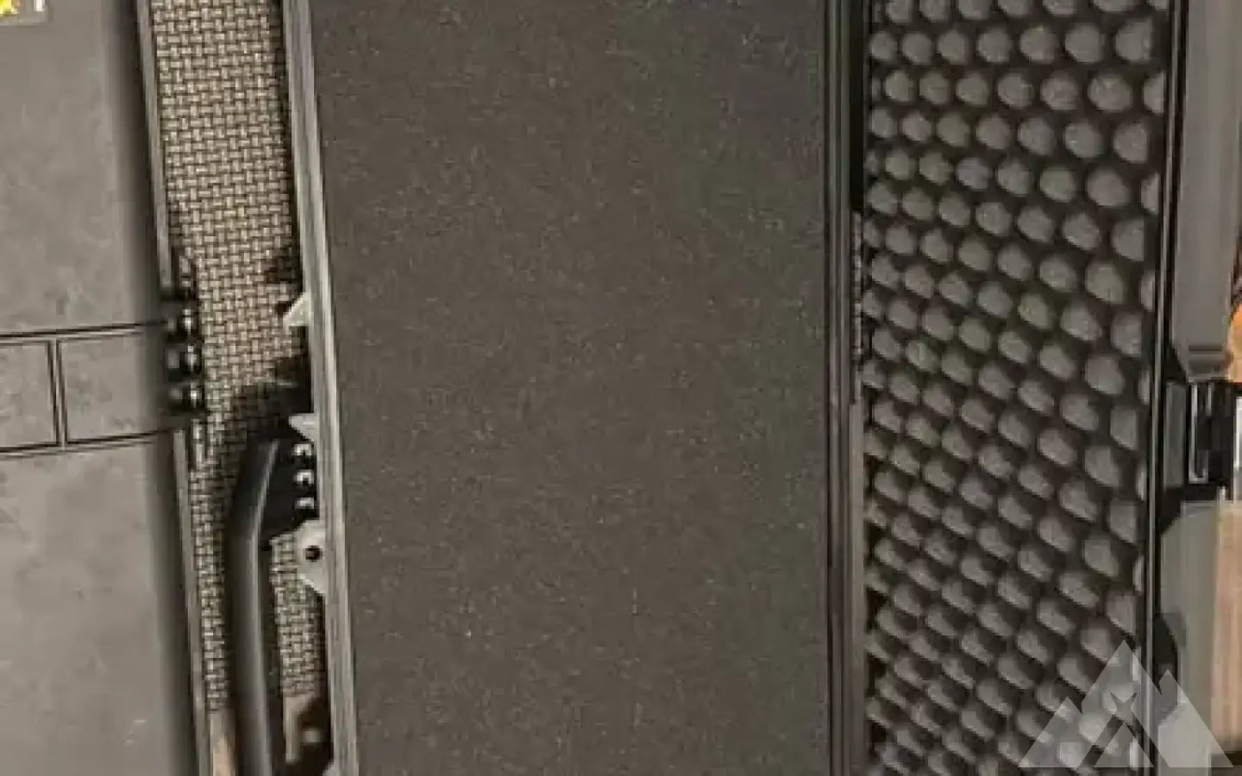 Two Pelican 1750 Protector Long Case and Roof Moun — used cases & cargo boxes for sale (photo 3) — photo 3