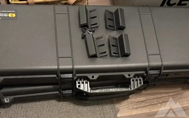 Two Pelican 1750 Protector Long Case and Roof Moun — used cases & cargo boxes for sale (photo 4) — photo 4