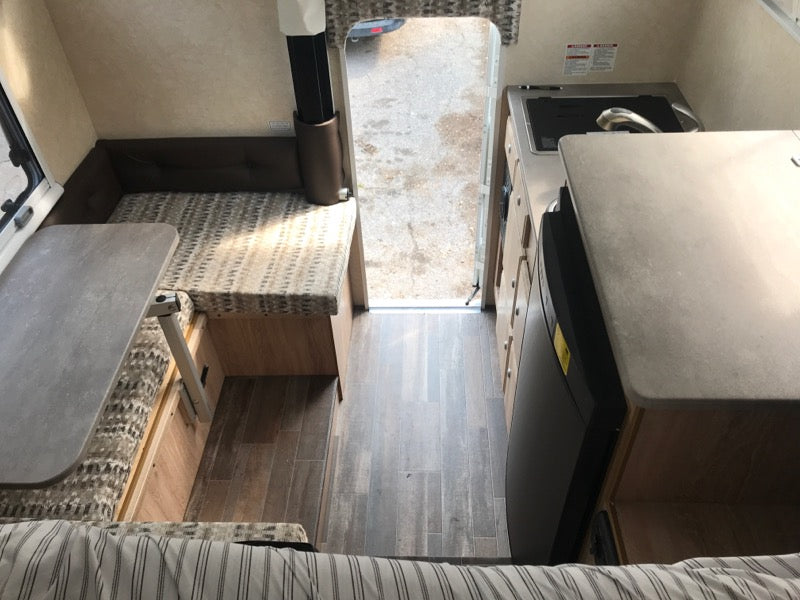 2021 Northstar Truck Camper