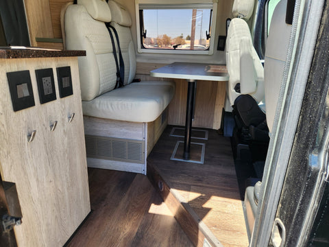 2016 Hymer Aktiv 2.0 Camper — photo 4