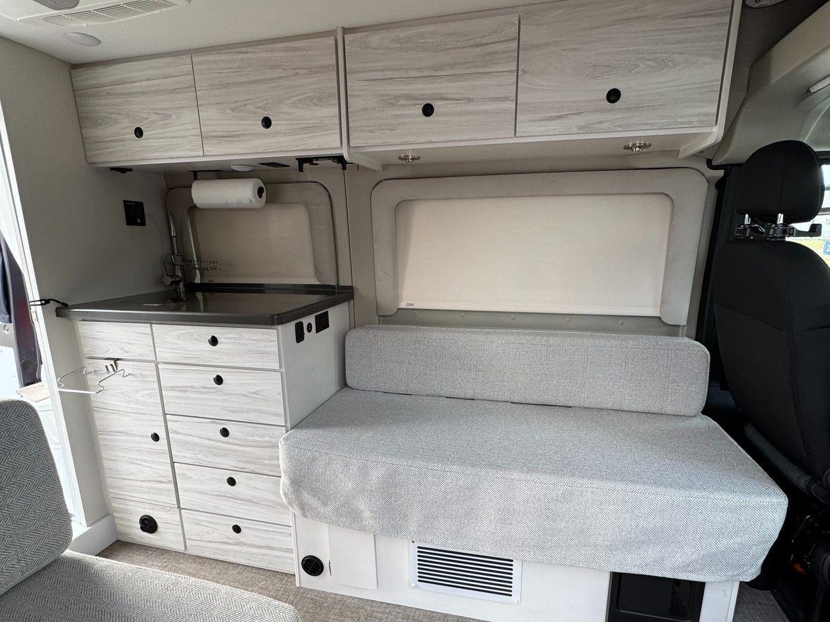  perfect for bug-free camping.|RV rental screen door partially open — photo 12