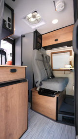 2026 AWD Winnebago Revel 44e "Glaicer" Unlimited Miles-Starlink