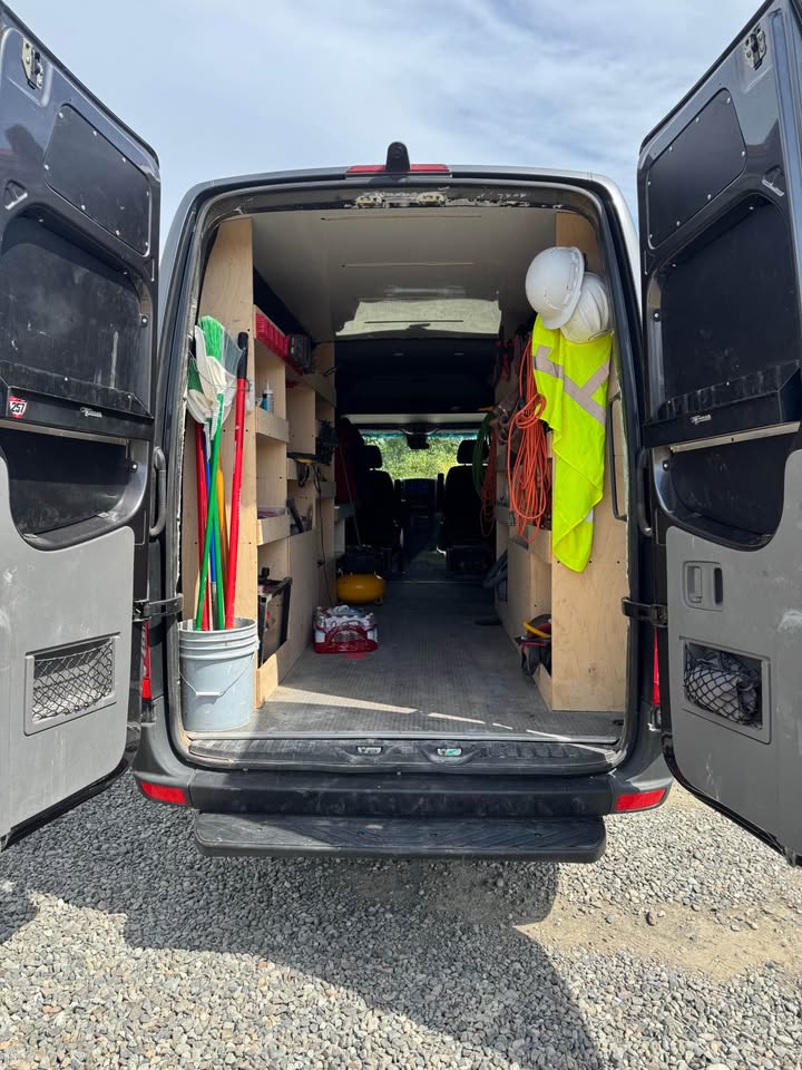 2016 Mercedes-Benz Sprinter 2500 Crew in Mill Creek, WA (photo 7) — photo 7