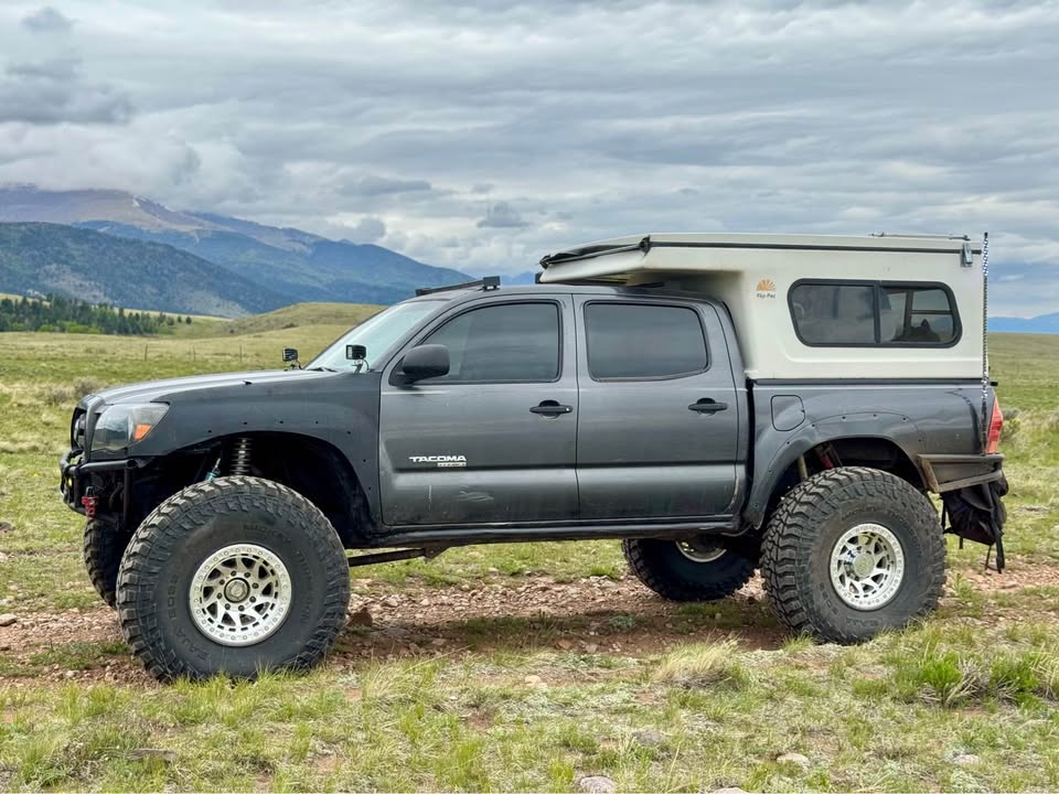 2011 Toyota Tacoma · SR5 Pickup 4D 5 ft in Cotopaxi, CO (photo 8) — photo 8