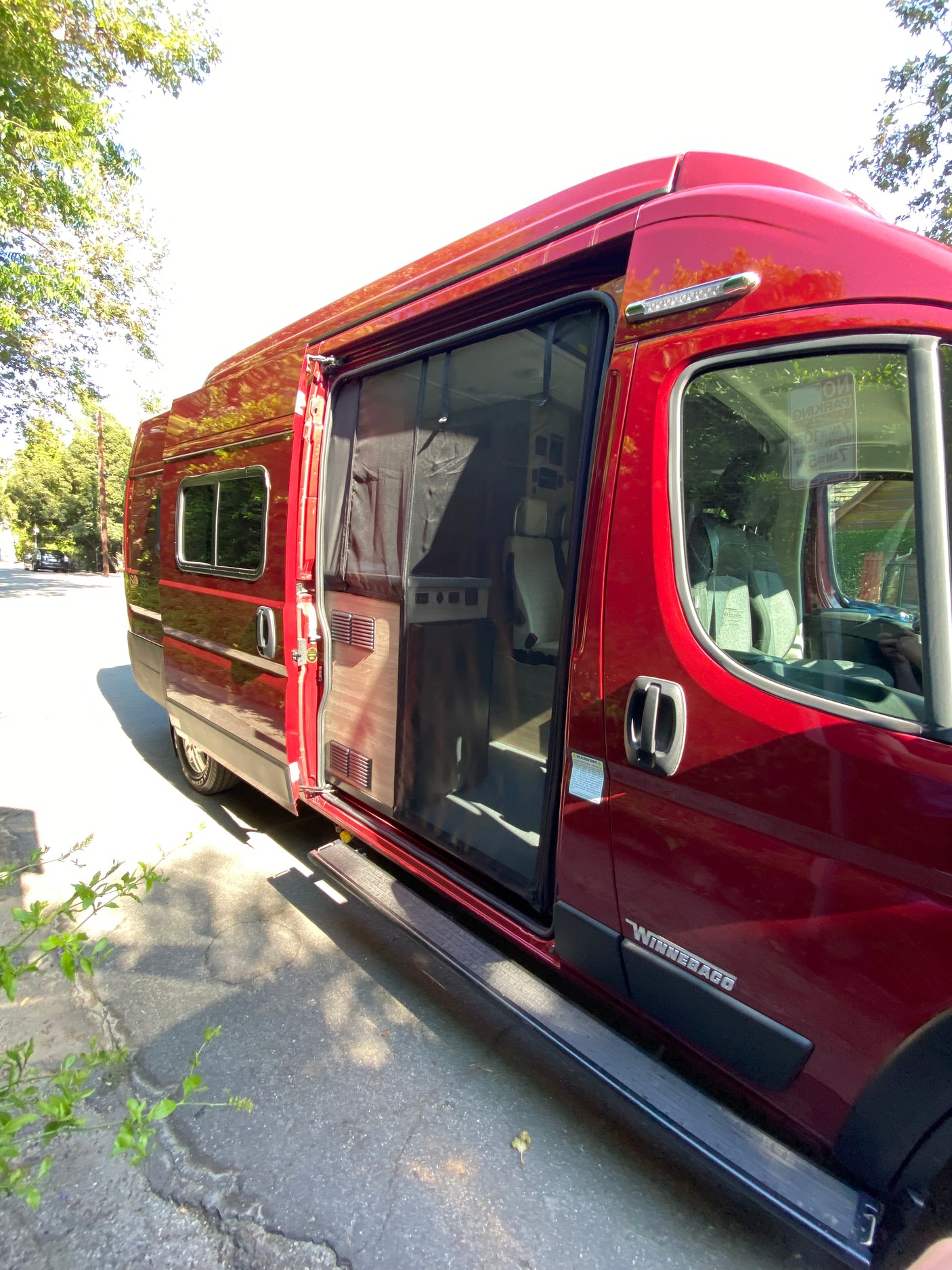 2022 Winnebago Solis