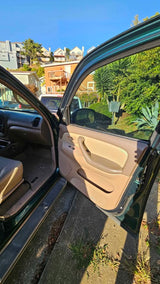 2001 Toyota Sequoia · SR5 Sport Utility 4D in Pacifica, CA (photo 9)