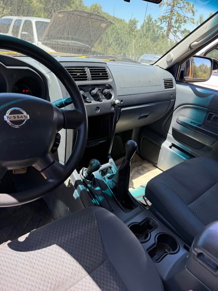 2002 Nissan Xterra 4x4 manula in San Diego, CA (photo 8) — photo 8