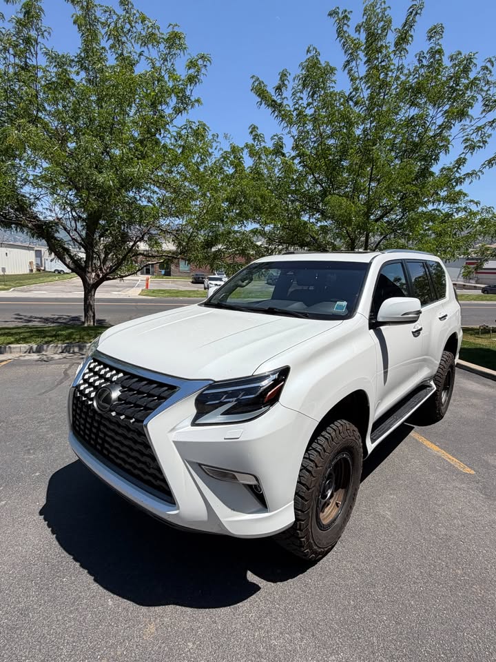 2020 Lexus gx460 in North Salt Lake, UT (photo 3) — photo 3