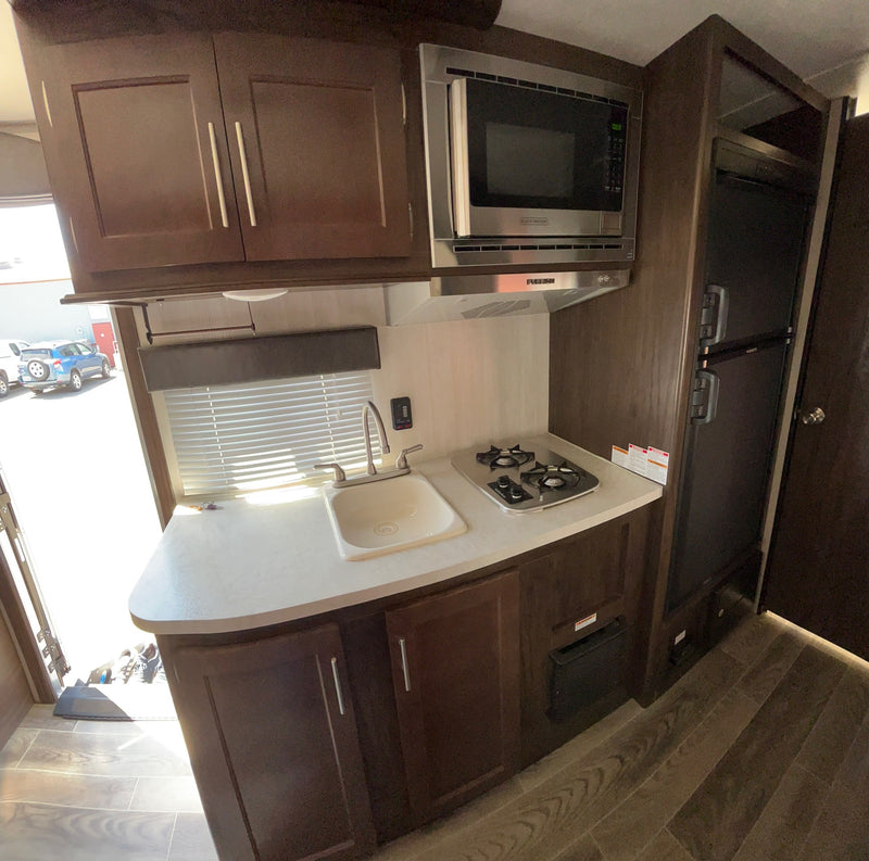  Dometic refrigerator — photo 4