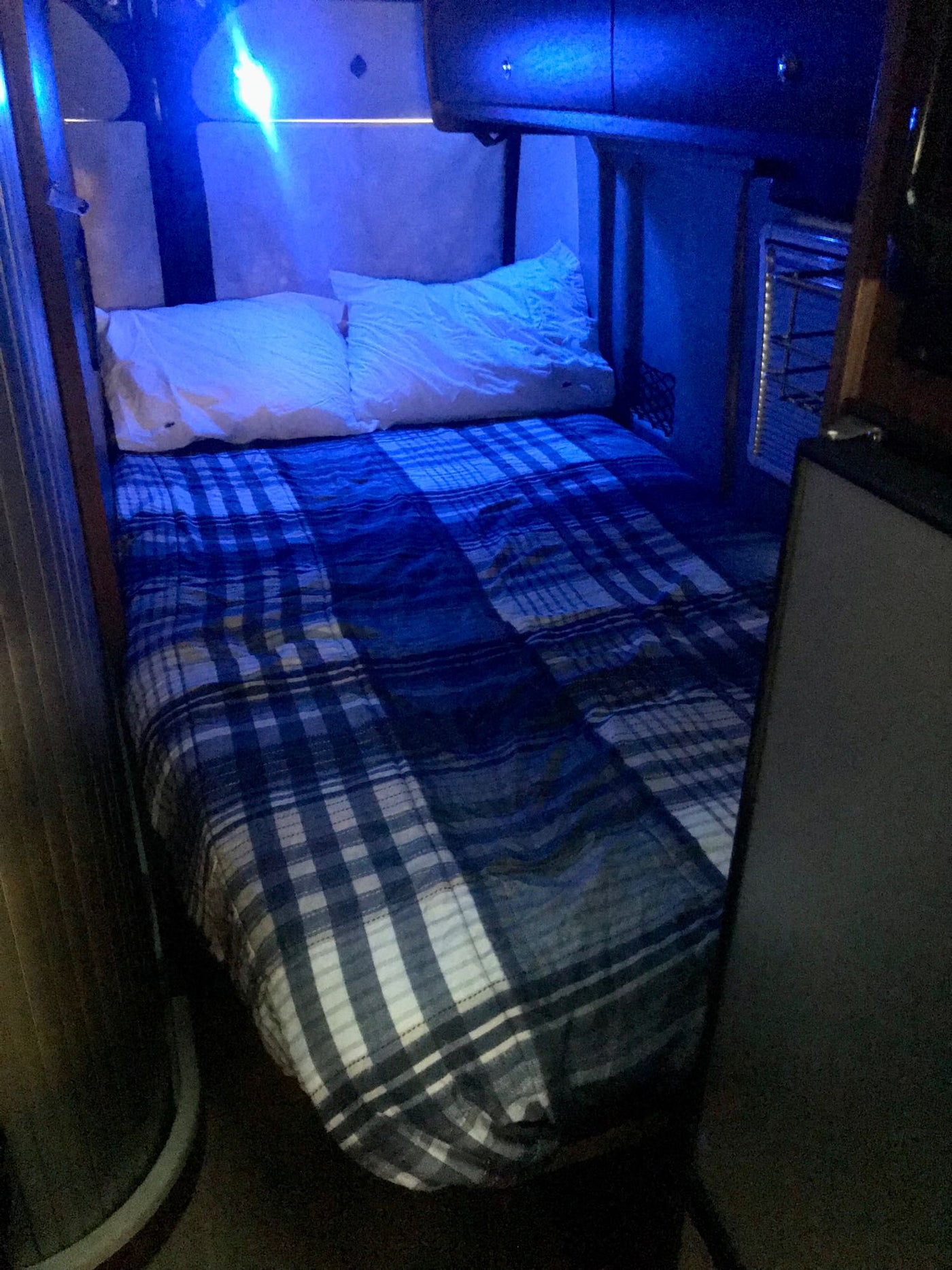 2020 Winnebago Travato 59GL (lithium, unlimited AC, pet friendly,sleeps 4) — photo 16