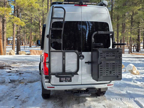 Four Tens- 2025 Thor Tranquility Mercedes Sprinter 19M — photo 2