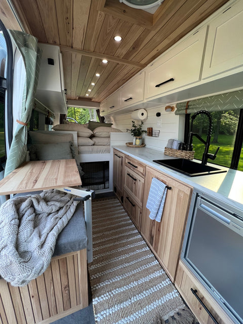 Eddie | Safe + Sonder Vans — photo 2