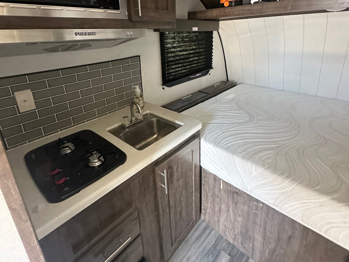  and backsplash