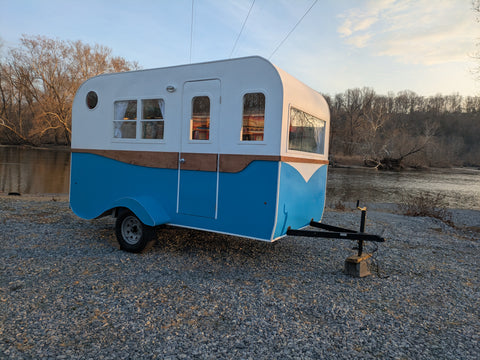 Fabulous 50s Custom built Camper! — photo 2