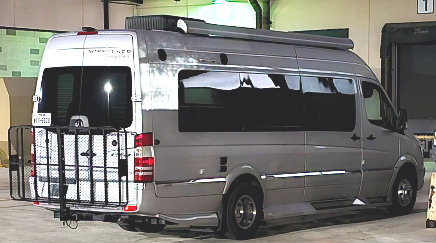 2015 Winnebago ERA Touring Coach – Mercedes Diesel Camper Van — photo 5