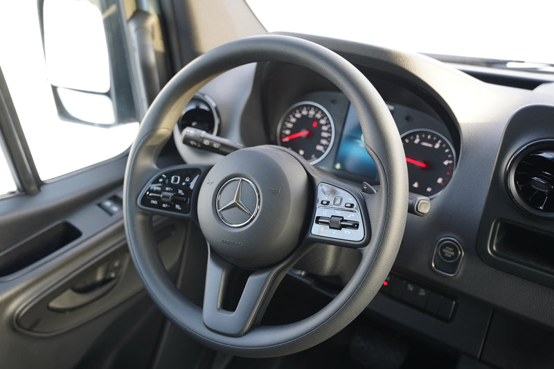 Mercedes Benz Sprinter High Roof 2500 4x4 - "Spencer" — photo 5