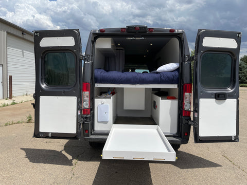 "Boulder" GoRoameo Travel Suite - Seats 4 Sleeps 2 adults and 2 kids (ages overland rental