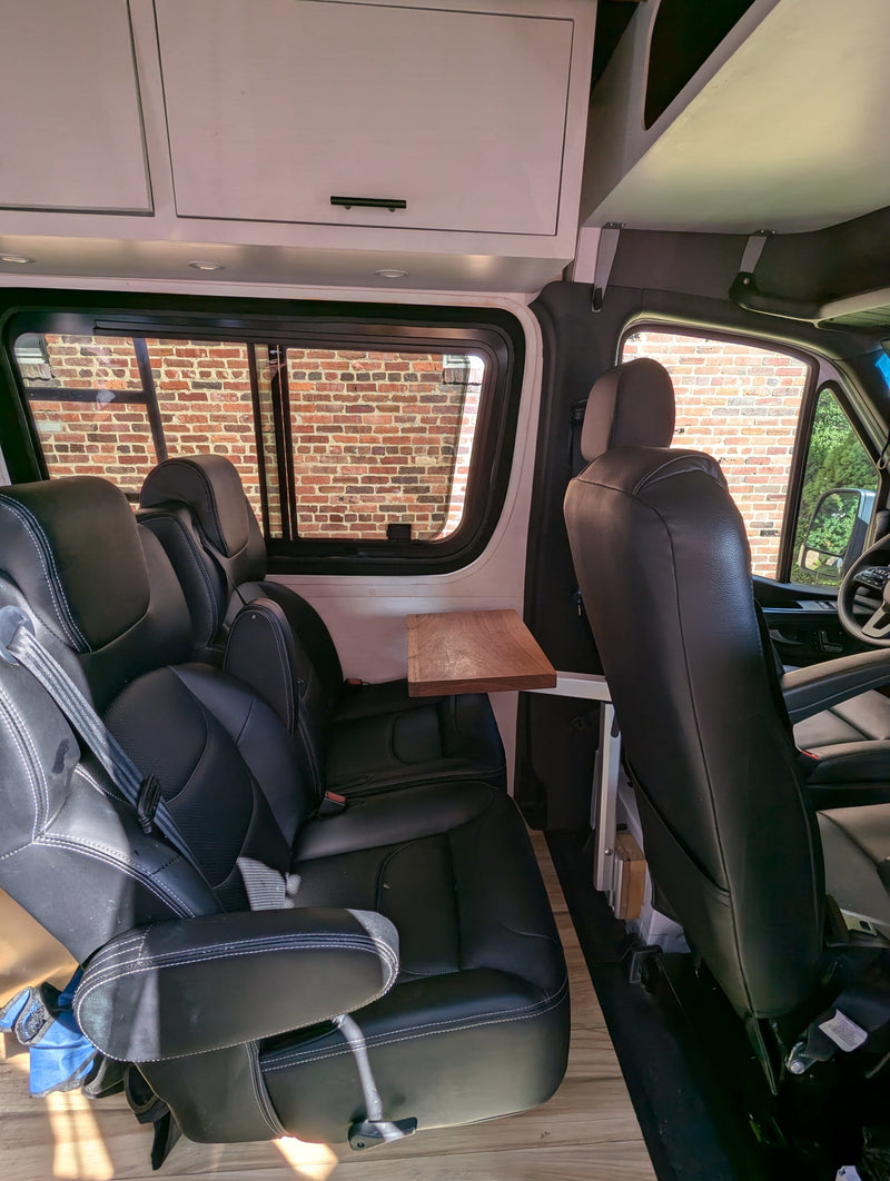 4x4 Sprinter Ultimate Adventure Van! — photo 6