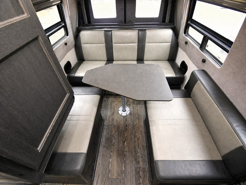 2015 Roadtrek CS Adventurous XL • Mercedes Diesel • Solar — photo 4