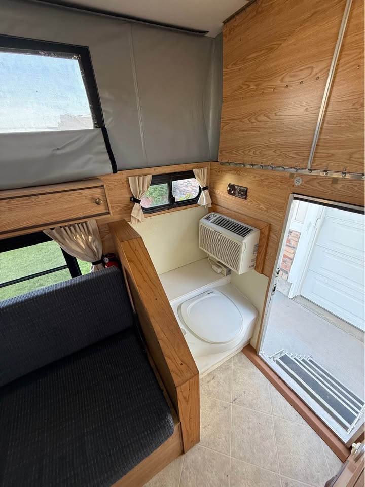Four Wheel Camper Keystone in Idaho Falls, ID (photo 9) — photo 9