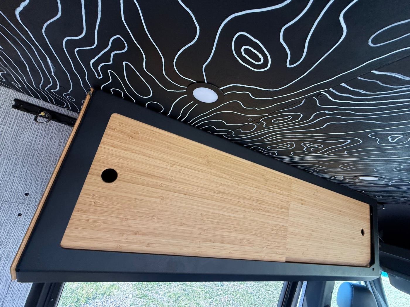  ideal for an rv rental. Features bamboo cabinets — photo 9