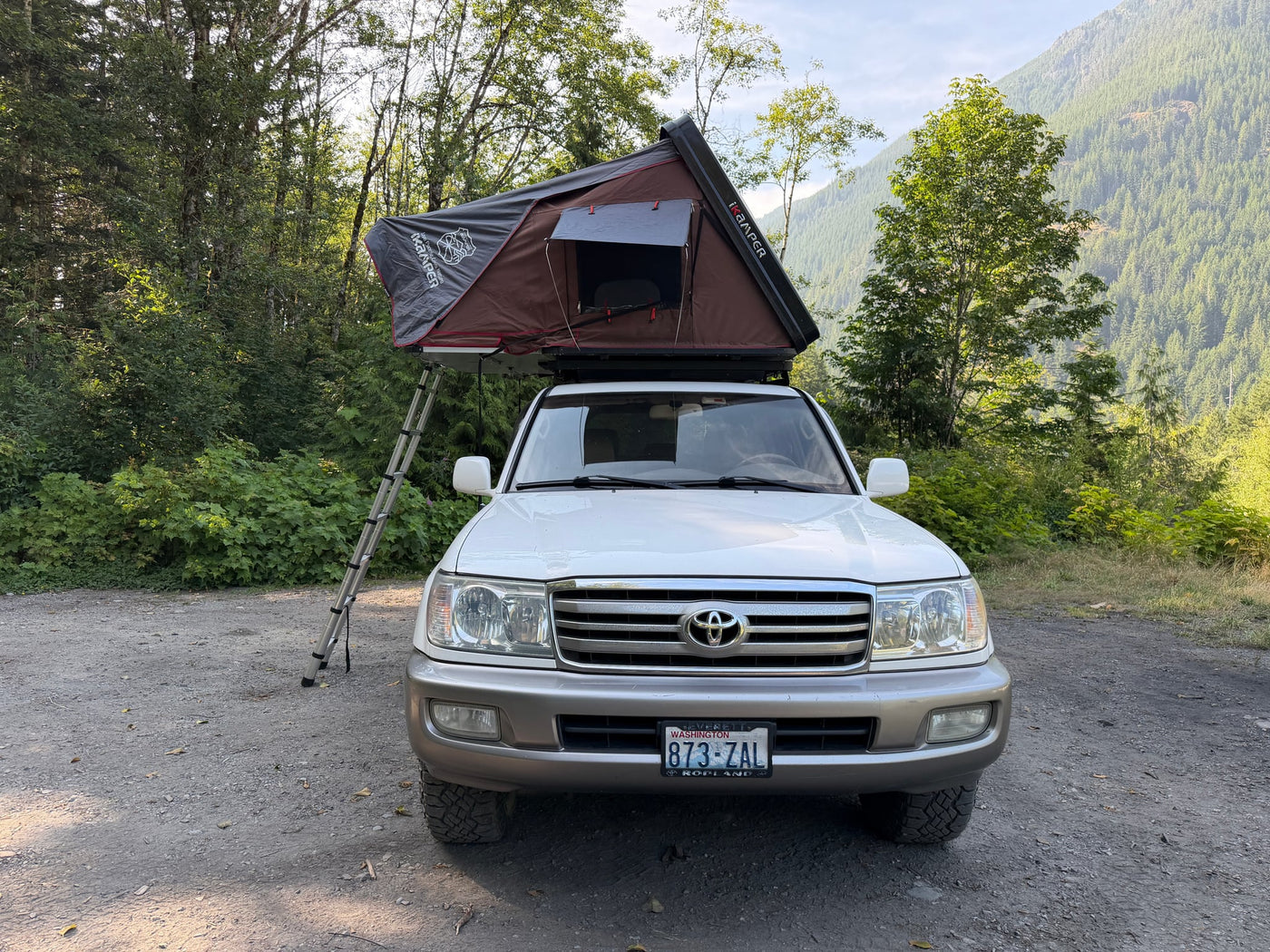 Toyota Land Cruiser | Sleeps 6 | iKamper Skycamp | Adventure Ready — photo 3