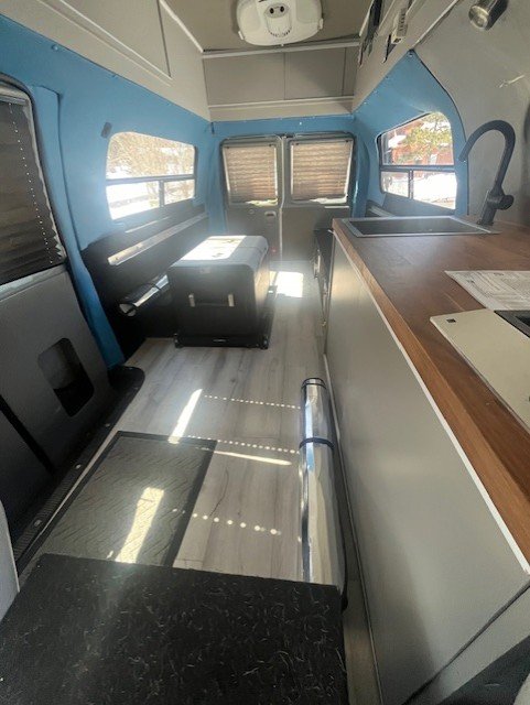 2009 Ford e250 econoline 4x4 overlander in Granby, CO (photo 7)