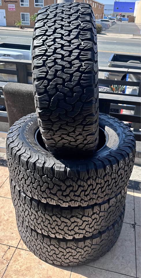 Bfgoodrich all-terrain ko2 37/12/50R20LT in San Diego, CA (photo 1)