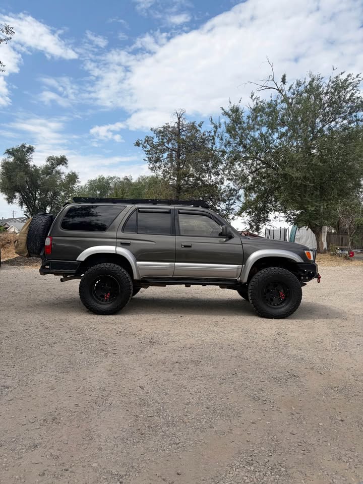 1997 Toyota 4Runner · SR5 Sport Utility 4D in Salt Lake City, UT (photo 5) — photo 5