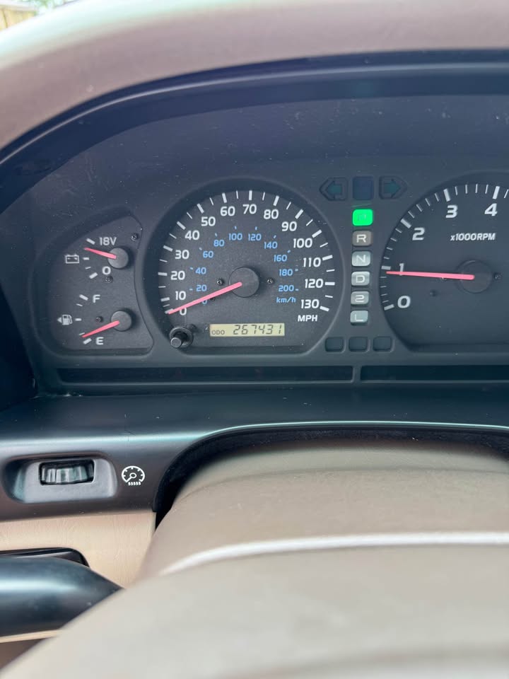 2002 Toyota Landcruiser in Orem, UT (photo 11) — photo 11