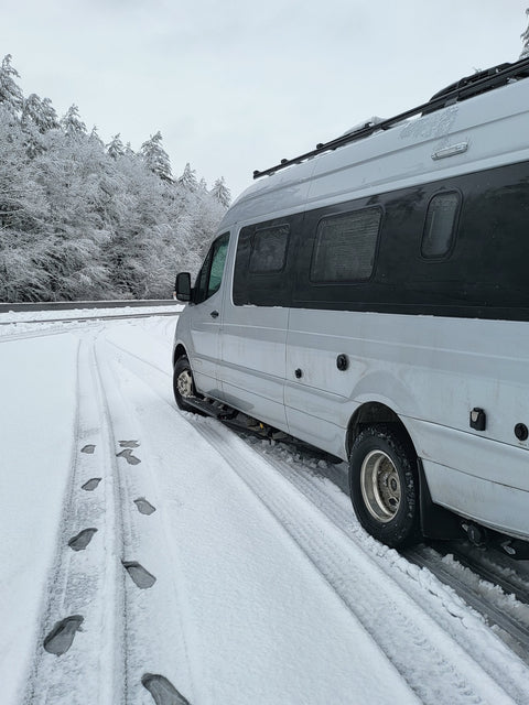 2020 Winnebago Boldt — photo 4