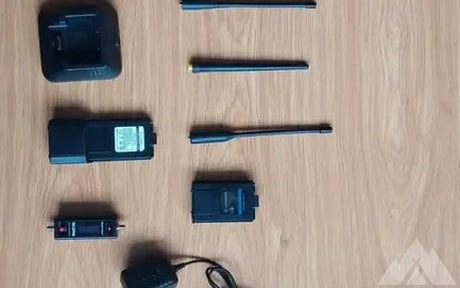VHF/UHF Ham Radio Baofeng with Extra Batteries — used gear for sale (photo 3)