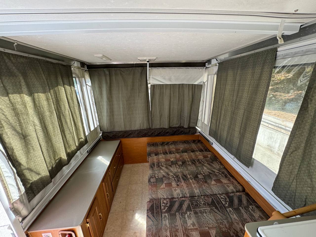 Spacious Folding Trailer With Everything You Need