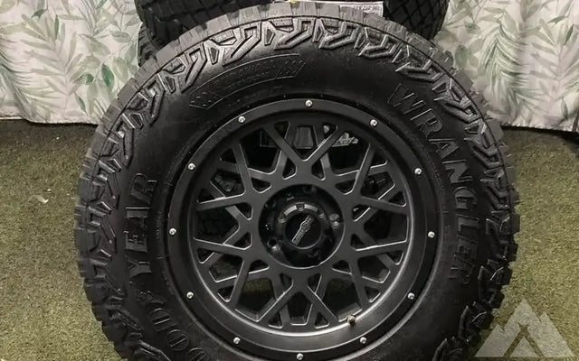 Vision Off-Road 18 inches Goodyear R18 — photo 2