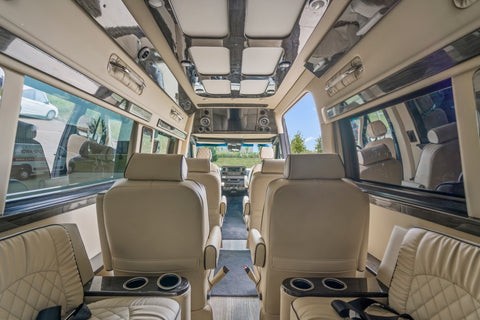Sorbs Sprinter Van - 2022 Mercedes Ultimate Coach — photo 3