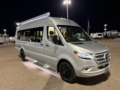 AWD 2025 Coachmen Galleria 24FL – Modern Luxury & Adventure-Ready overland rental