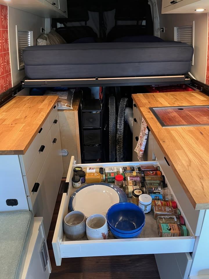 2021 Mercedes-Benz Sprinter in Seattle, WA (photo 10) — photo 10
