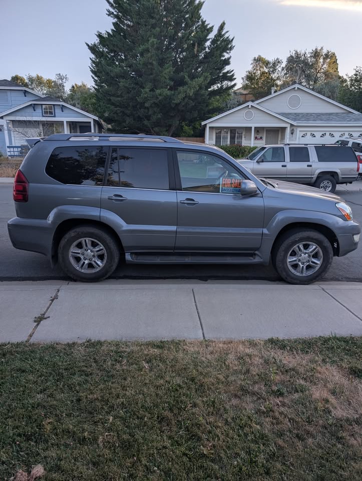 2004 Lexus gx 470 in Reno, NV (photo 3) — photo 3