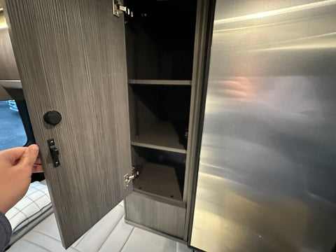 2021 Airstream Interstate 19 4x4 — photo 4