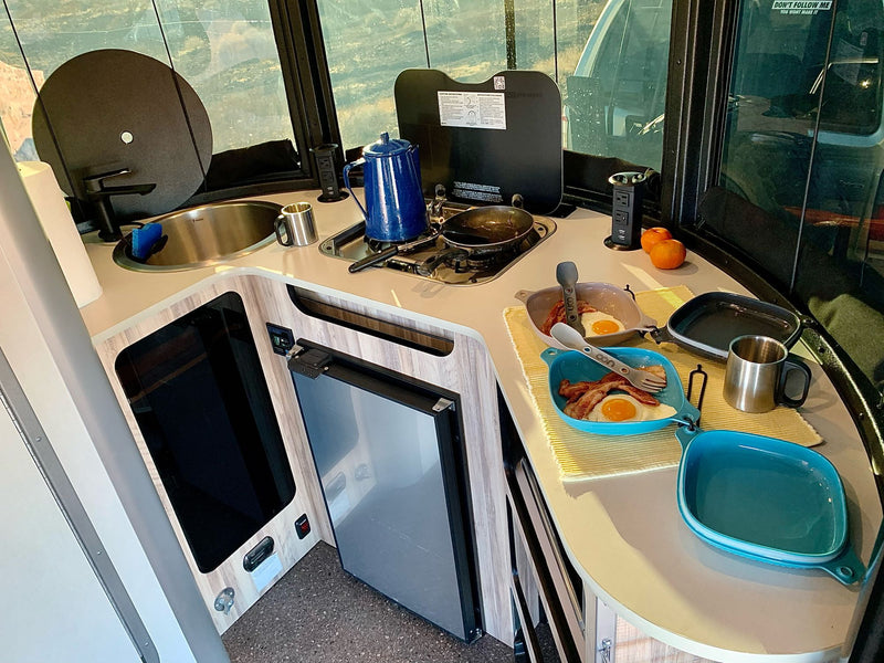 Wanderlust Adventurer — Airstream Basecamp 16X — photo 4