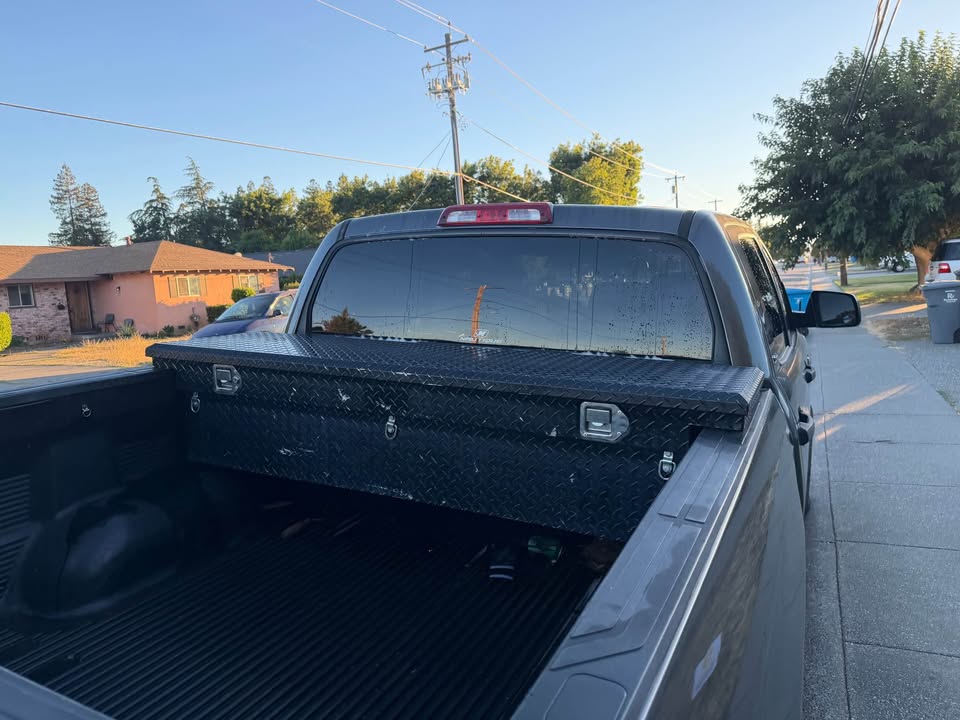 2014 Toyota Tundra CrewMax in Dixon, CA (photo 11)