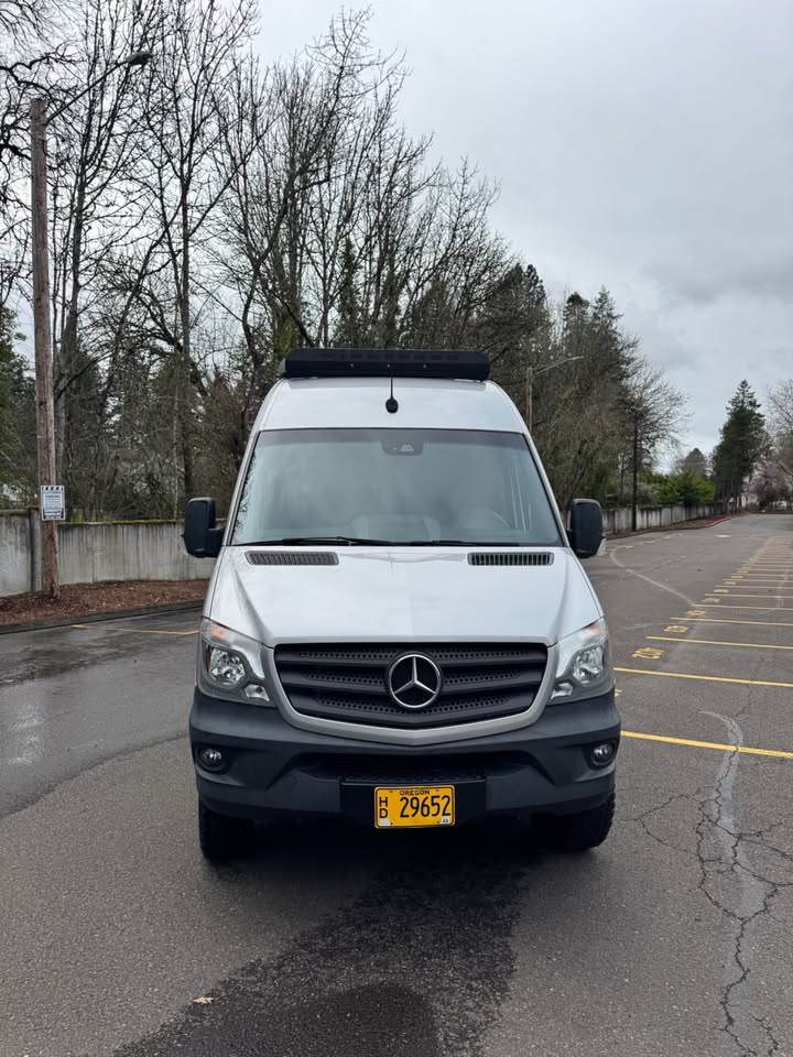 2019 Winnebago revel in Portland, OR (photo 3) — photo 3