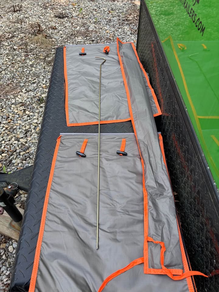 Roofnest Condor Rooftop Tent in Hookstown, PA (photo 5) — photo 5
