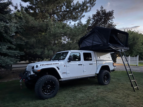 2023 Jeep Gladiator Rubicon with Rooftop Tent overland rental