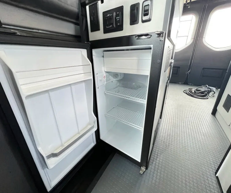 2026 Winnebago revel sport bmb44n in Tucson, AZ (photo 7) — photo 7