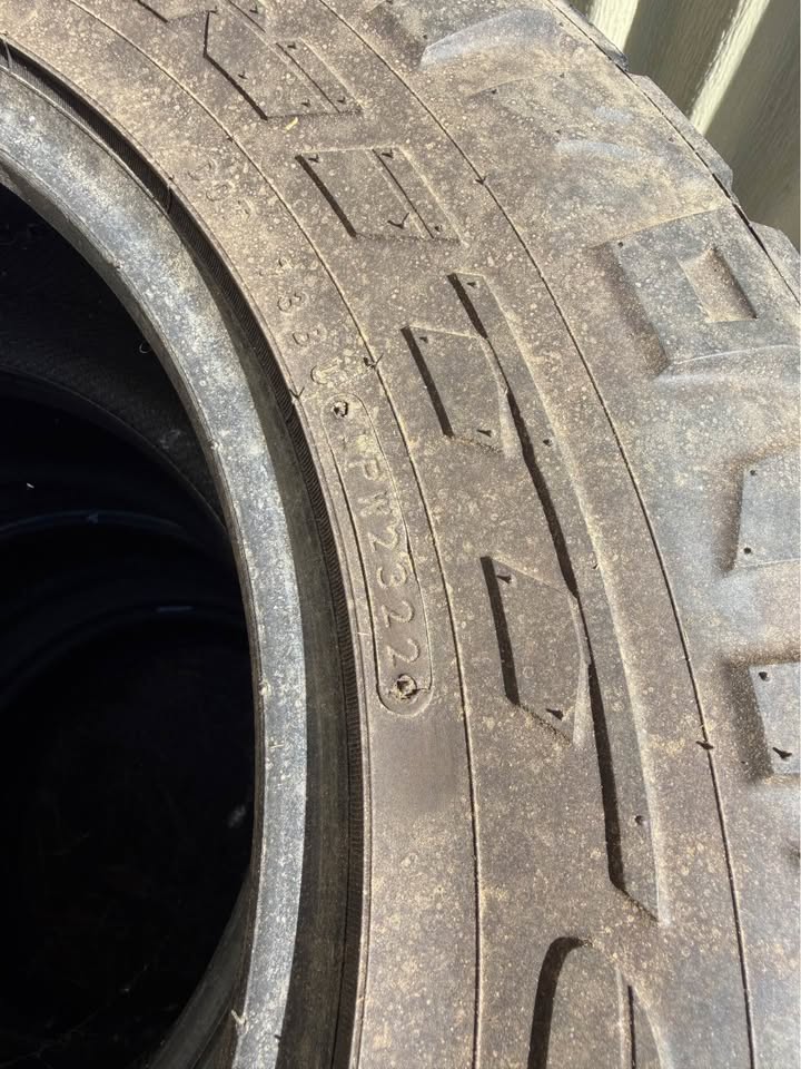 LT285/65/R18 Nitto ridge grappler M/T in Fresno, CA (photo 8) — photo 8