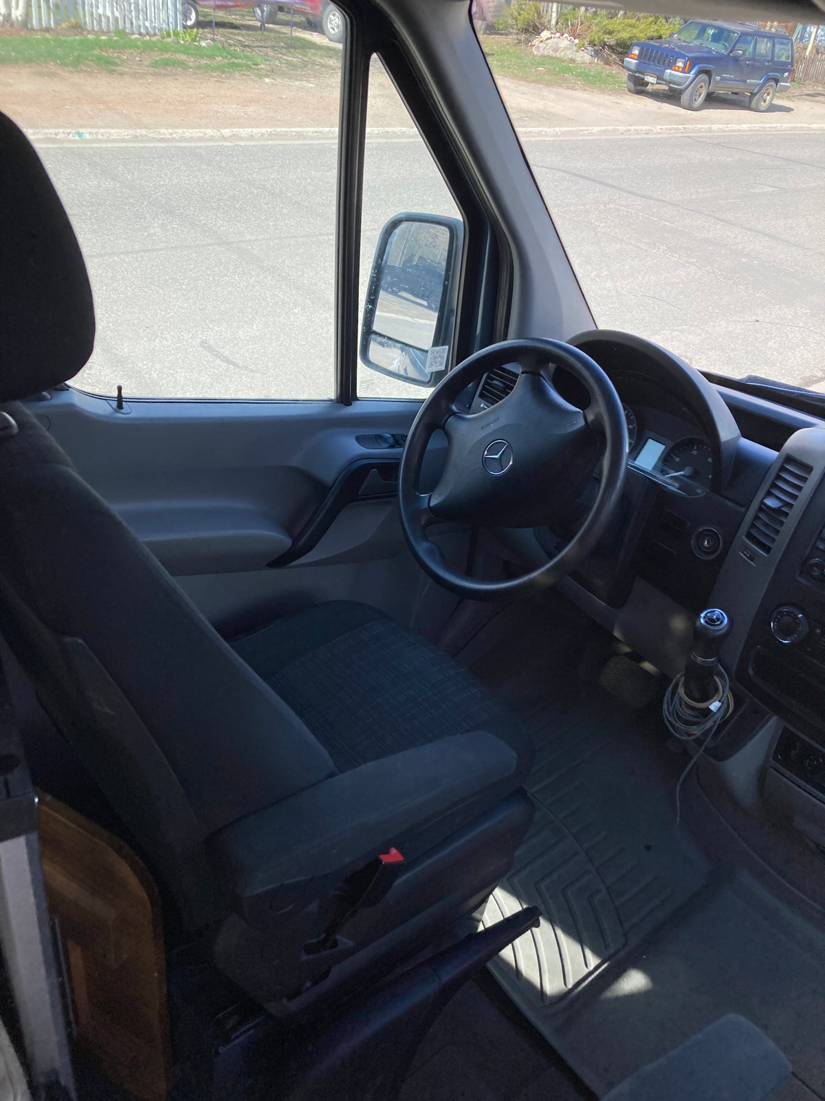 Shu 2 Mercedes Sprinter Camper Van — photo 20