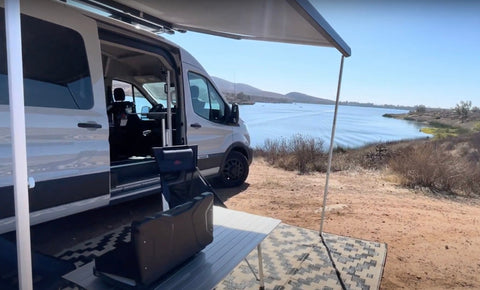 Hiney Hauler | 2022 Ford Transit Vandoit Do Model - Mid Roof overland rental
