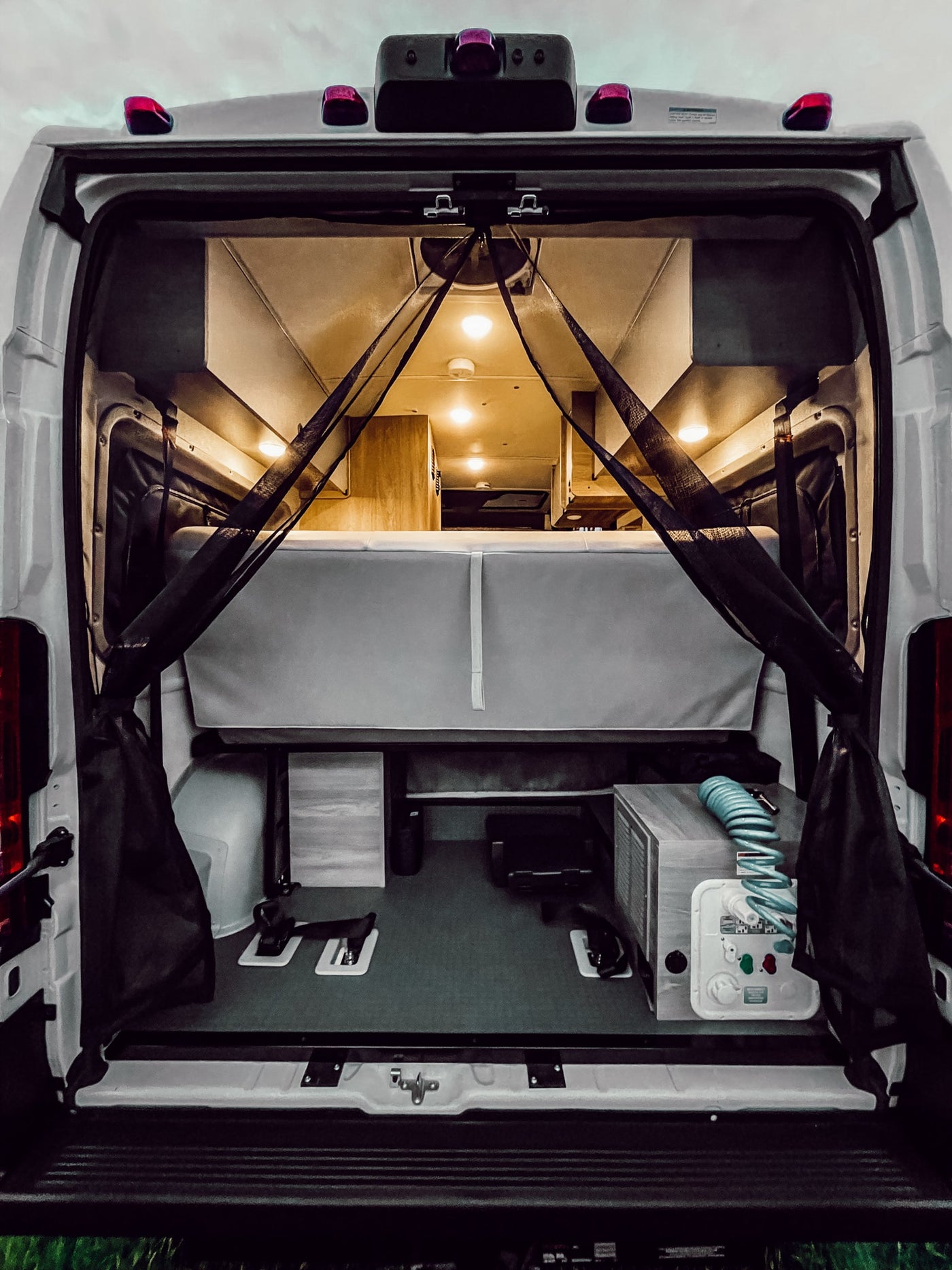  two passenger seats — photo 6